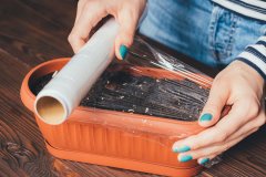 Precautions for using cling film